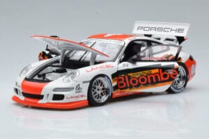 Porsche 911 997 GT3 Cup #98 P. Ma Carrera Cup Asia 2006 AUTOart 1:18 80689 Kovina – slika 2 od 7