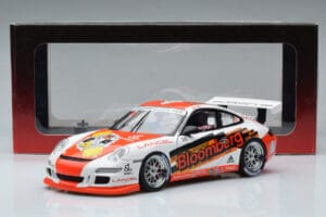Porsche 911 997 GT3 Cup #98 P. Ma Carrera Cup Asia 2006 AUTOart 1:18 80689 Kovina – slika 7 od 7