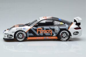 Porsche 911 997 GT3 Cup #33 M. Marsh Carrera Cup Asia 2006 AUTOart 1:18 80782 Kovina – slika 4 od 7
