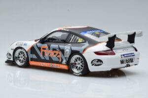 Porsche 911 997 GT3 Cup #33 M. Marsh Carrera Cup Asia 2006 AUTOart 1:18 80782 Kovina – slika 6 od 7