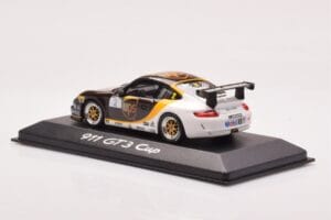 Porsche 911 997 GT3 Cup #2 UPS Holzer 2008 Minichamps 1:43 WAP02002218 Kovina – slika 3 od 4