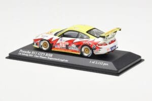 Porsche 911 997 GT3 RSR #31 J. Bergmeister / P. Long / L. Luhr 12 Hours of Sebring Class Winners 2005 Minichamps 1:43 4000564 – slika 3 od 4