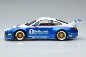 Porsche 911 997.2 RWB n1 Old New Rothmans MCG 1:18 MCG18327 Kovina – slika 3 od 6