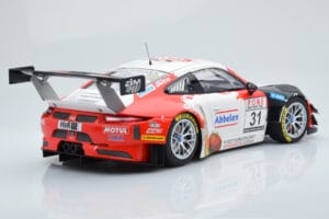 Porsche 911 GT3 R Frikadelli Racing Team #31 M. Arnold / I. Fernandez Winners VLN Round 3 2018 Minichamps 1:18 153186991 Kovi – slika 2 od 6