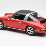 Porsche 911 Targa S Rdeč Schuco 1:18 - image 8 of 9
