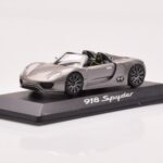 Porsche 918 Spyder Siva Metalik Minichamps 1:43 - image 2 of 4