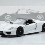 Porsche 918 Spyder Weissach Package Bel S Črnimi Platišči Minichamps 1:18 - image 9 of 9