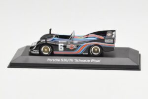 Porsche 936/76 Martini #6 Schwarze Witwe Minichamps 1:43