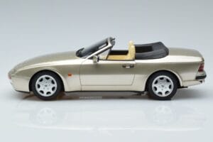 Porsche 944 S2 Kabriolet GT Spirit 1:18 GT002CS Smola – slika 3 od 6