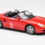 Porsche Boxster 986 Rdeč UT Models 1:18 - image 4 of 6