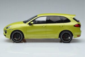 Porsche Cayenne GTS 92A Peridot Zelena GT Spirit 1:18 GT020A Smola – slika 3 od 6
