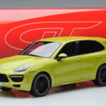 Porsche Cayenne GTS 92A Peridot Zelena GT Spirit 1:18 - image 6 of 6