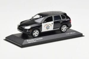 Porsche Cayenne 9PA Highway Patrol Minichamps 1:43 400066291 Kovina – slika 2 od 4