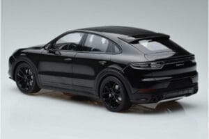Porsche Cayenne E3 S Coupe Minichamps 1:18 187673 Kovina – slika 5 od 6