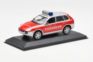 Porsche Cayenne S Feuerwehr Minichamps 1:43 WAPC02060116 Kovina – slika 2 od 4