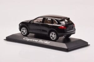 Porsche Cayenne 92A Turbo Črn Minichamps 1:43 WAP0200050B Kovina – slika 3 od 4