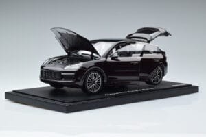 Porsche Cayenne Turbo Coupe Mahagoni Norev 1:18 WAP0213190K Kovina – slika 2 od 8