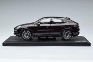 Porsche Cayenne Turbo Coupe Mahagoni Norev 1:18 WAP0213190K Kovina – slika 4 od 8