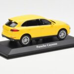 Porsche Cayenne 92A Rumen MaxiChamps 1:43 - image 2 of 4