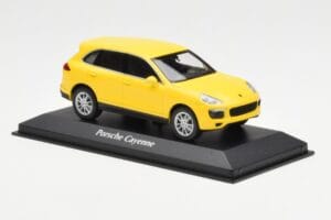 Porsche Cayenne 92A Rumen MaxiChamps 1:43 940063201 Kovina – slika 3 od 4