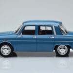 Renault 10 Major Modra Otto 1:18 - image 3 of 6