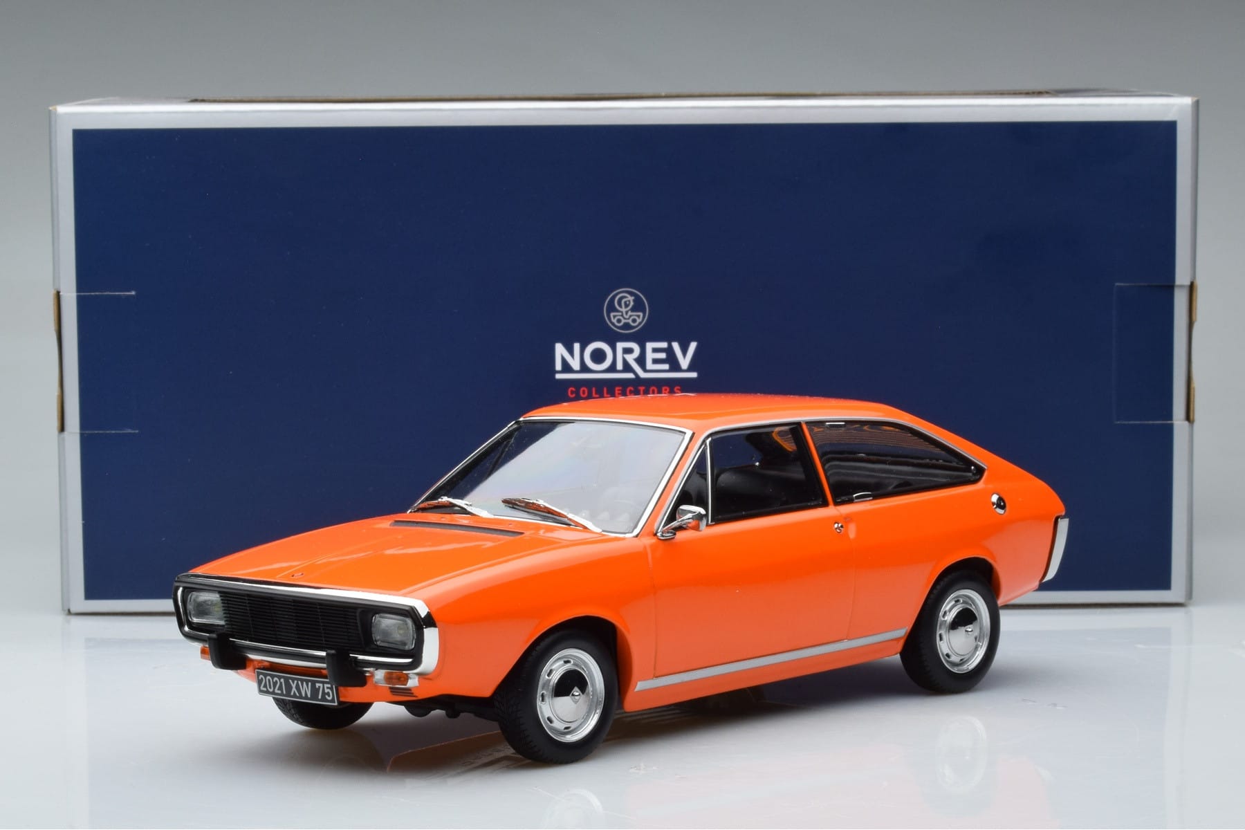 Renault 15 TL Oranžen Norev 1:18 185350 Kovina – slika 6 od 6