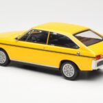 Renault 15 TL Rumena Črna Norev 1:18 - image 5 of 6