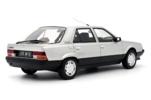 Renault 25 Phase 1 V6 Injection Srebrn Otto 1:18 OT1070 Smola – slika 2 od 5
