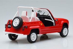 Renault 4L JP4 Rdeč Otto 1:18 OT998 Smola – slika 2 od 6