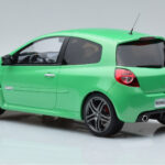 Renault Clio 3 RS Zelena Otto 1:18 - image 5 of 6