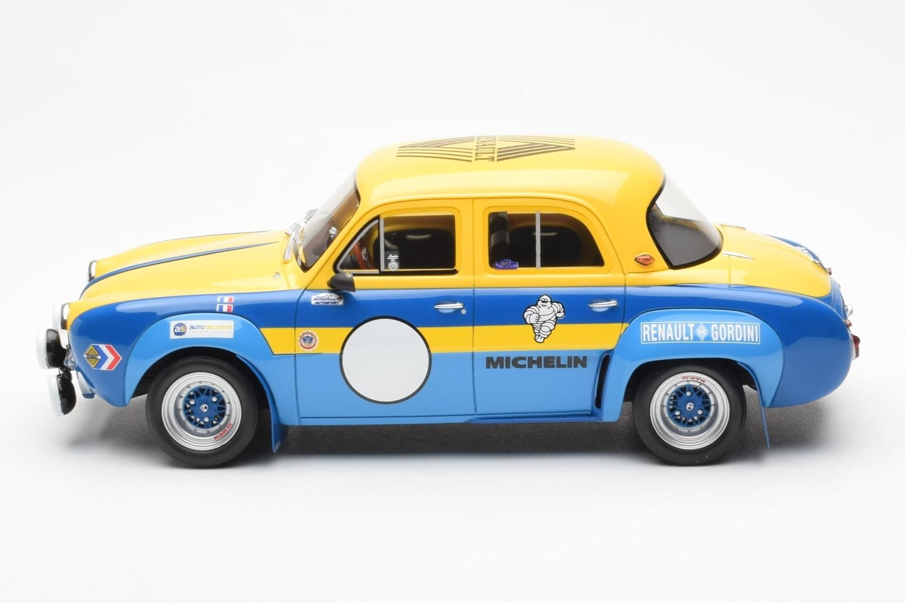 Renault Dauphine Proto 1600 Rumena Otto 1:18 OT1004 Smola – slika 3 od 6