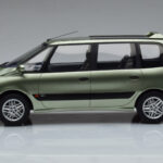 Renault Espace 3 Zelen Otto 1:18 - image 3 of 6