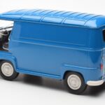 Renault Estafette Saviem Modra Norev 1:18 - image 10 of 11