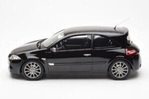 Renault Megane 2 RS Phase 2 Črna Otto 1:18 OT1054 Smola – slika 3 od 6