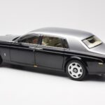 Rolls-Royce Phantom VII EWB Črn in Srebrn Kyosho 1:18 - image 7 of 8