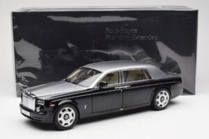 Rolls-Royce Phantom VII EWB Črn in Srebrn Kyosho 1:18 08841BKS Kovina – slika 8 od 8