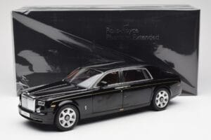 Rolls-Royce Phantom VII EWB Diamond Črn Kyosho 1:18 08841DBK2 Kovina – slika 8 od 8