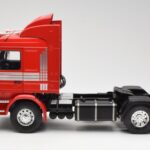 Scania 143M 470 Topline Rdeč MCG 1:18 - image 4 of 8