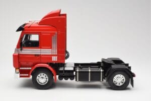Scania 143M 470 Topline Rdeč MCG 1:18 MCG18142 Kovina – slika 4 od 8