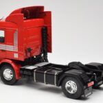 Scania 143M 470 Topline Rdeč MCG 1:18 - image 7 of 8