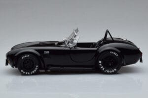 Shelby Cobra 427 S/C Črn Kyosho 1:18 08048BK Kovina – slika 4 od 9