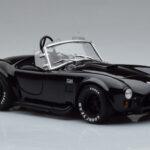 Shelby Cobra 427 S/C Črn Kyosho 1:18 - image 5 of 9