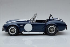 Shelby Cobra 427 S/C Temno Moder Kyosho 1:18 08048DBL Kovina – slika 4 od 9
