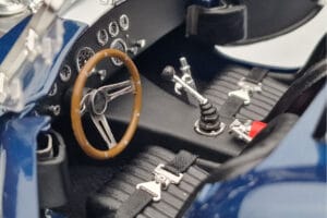 Shelby Cobra 427 S/C Temno Moder Kyosho 1:18 08048DBL Kovina – slika 7 od 9