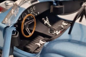 Shelby Cobra 427 S/C Svetlo Moder Kyosho 1:18 08048SBL Kovina – slika 7 od 9