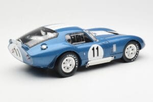 Shelby Daytona Cobra Coupe #11 S. Thompson 24 Hours of Le Mans 1965 CMR 1:18 CMR114 Kovina – slika 3 od 8