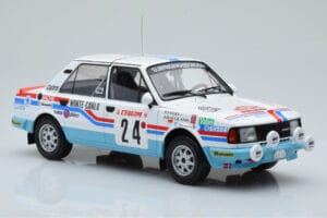 Skoda 130 L Night Version #24 J. Augland Rally Monte Carlo 1987 IXO 1:18 18RMC156 Kovina – slika 4 od 6