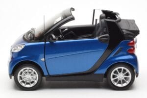 Smart Fortwo 451 Cabrio Modra & Črna Minichamps 1:18 150036330 Kovina – slika 4 od 8