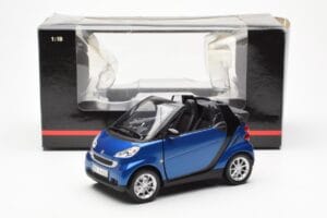 Smart Fortwo 451 Cabrio Modra & Črna Minichamps 1:18 150036330 Kovina – slika 8 od 8