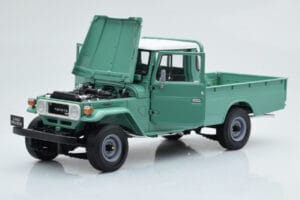 Toyota Land Cruiser 40 4x4 Pickup Zelen Kyosho 1:18 08958FG Kovina – slika 2 od 8